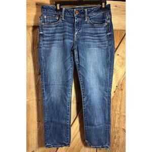 American Eagle Women's Size 4 Slouchy Denim Blue Jeans Pants